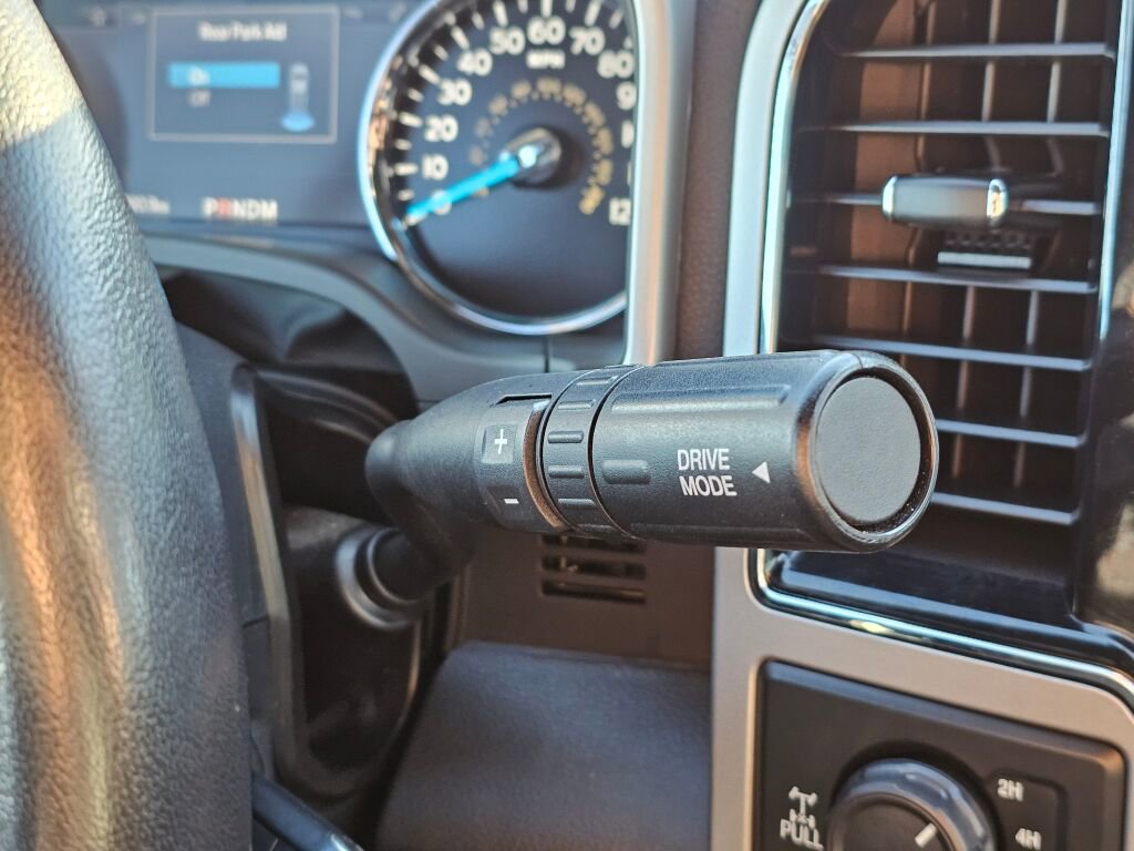 Used 2022 Ford F350 Lariat w/ FX4 Off-Road Package image 31