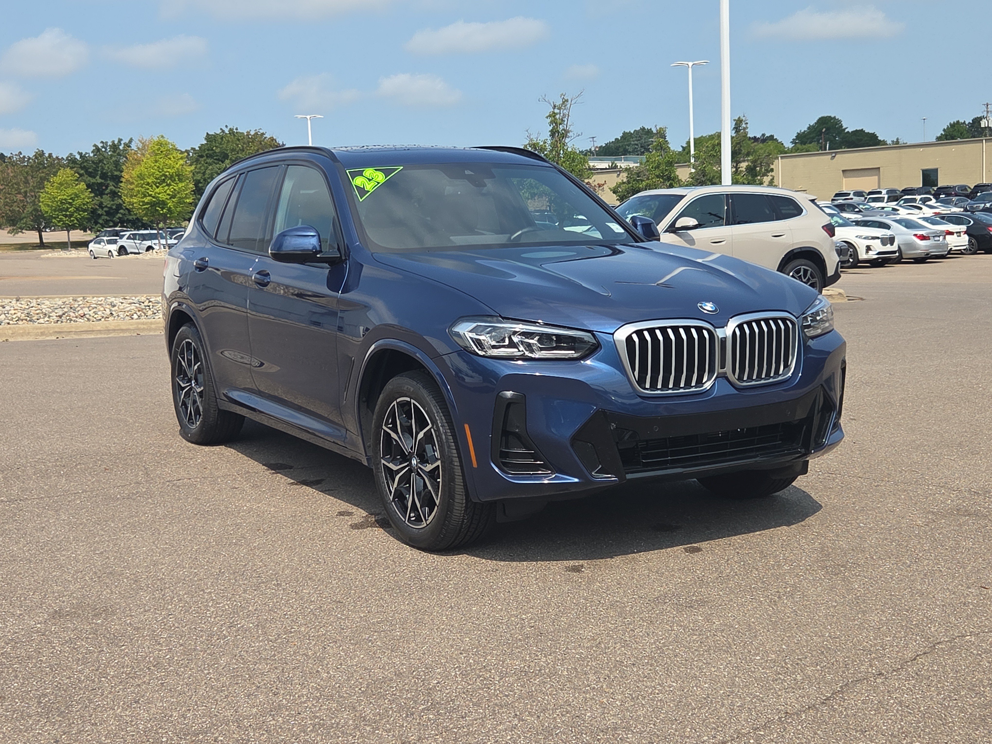 Certified 2023 BMW X3 xDrive30i w/ M Sport Package AWD/4WD image 6