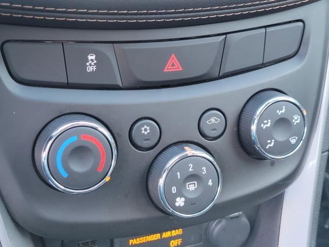 Used 2022 Chevrolet Trax LS w/ Tint and Cruise Package image 26