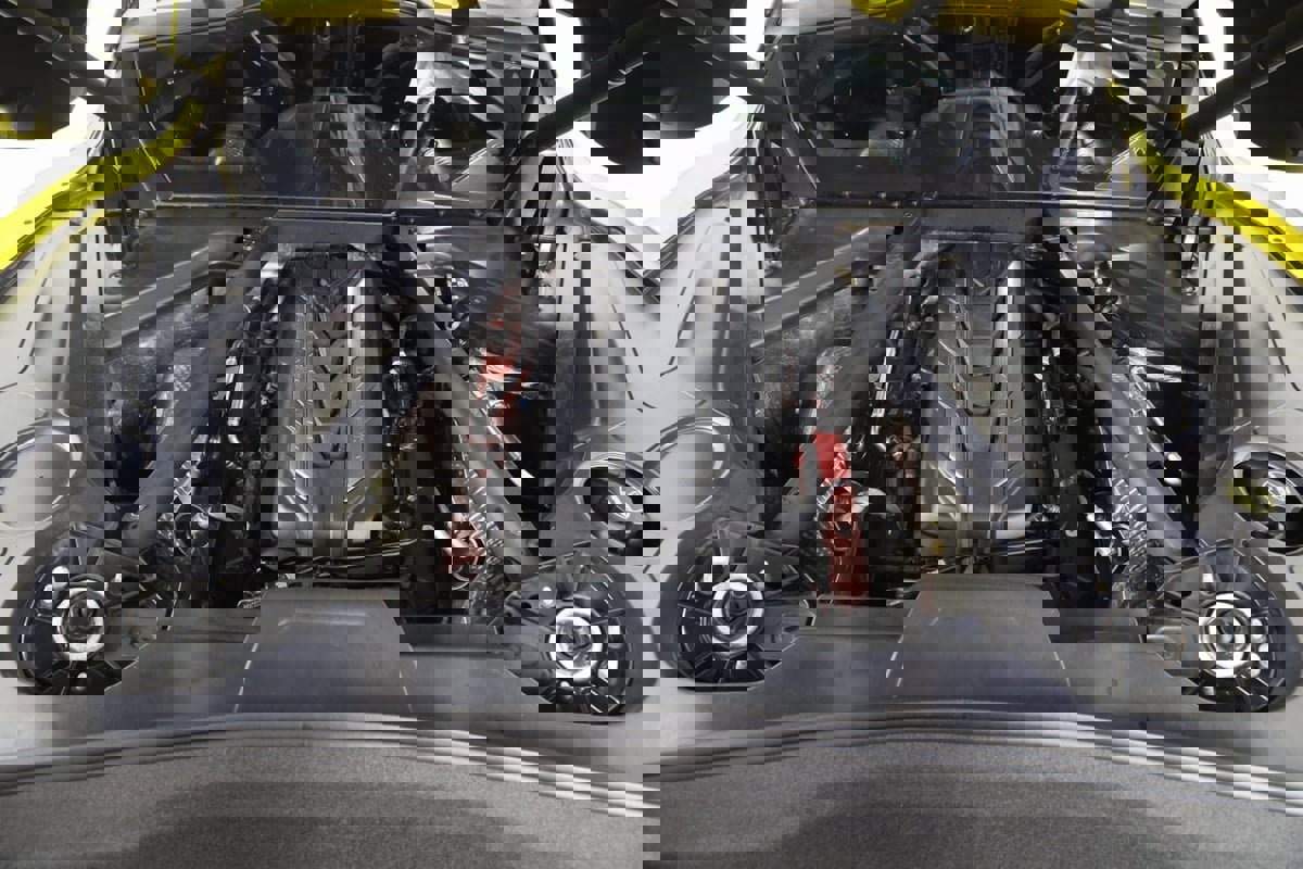 Used 2025 Chevrolet Corvette Stingray Premium Cpe w/ Stealth Interior Trim Package image 78