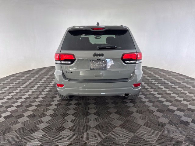 Used 2022 Jeep Grand Cherokee Laredo X AWD/4WD image 8