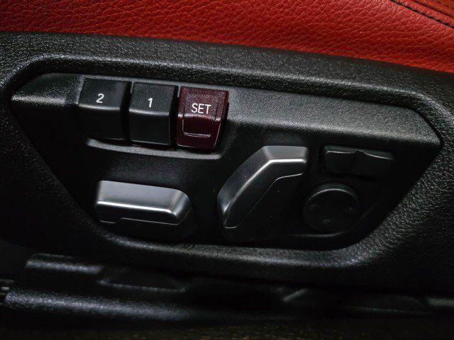 Used 2020 BMW 430i Coupe w/ M Sport Package image 28