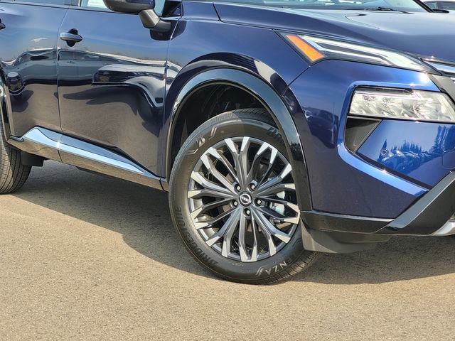 New 2026 Nissan Rogue Platinum w/ Platinum Premium Package image 2