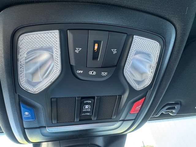 New 2026 RAM 3500 Big Horn AWD/4WD image 37