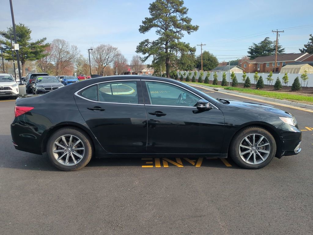 Used 2020 Acura TLX image 3