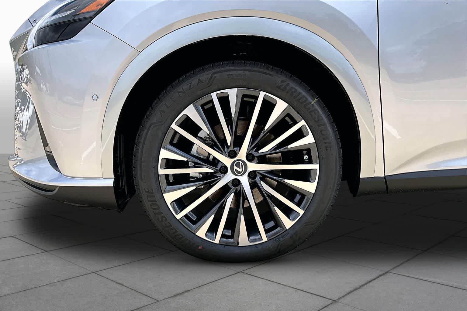 New 2026 Lexus RX 350 Premium Plus w/ Convenience Package AWD/4WD image 11
