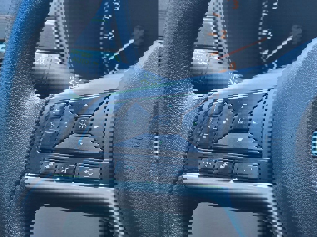 Used 2024 Nissan Altima 2.5 SV image 17