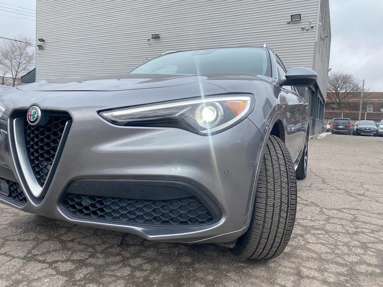 Used 2021 Alfa Romeo Stelvio Ti image 6