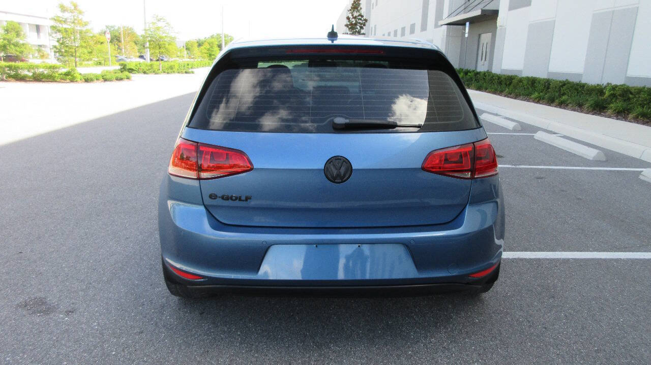 Used 2015 Volkswagen e-Golf SEL Premium FWD image 4