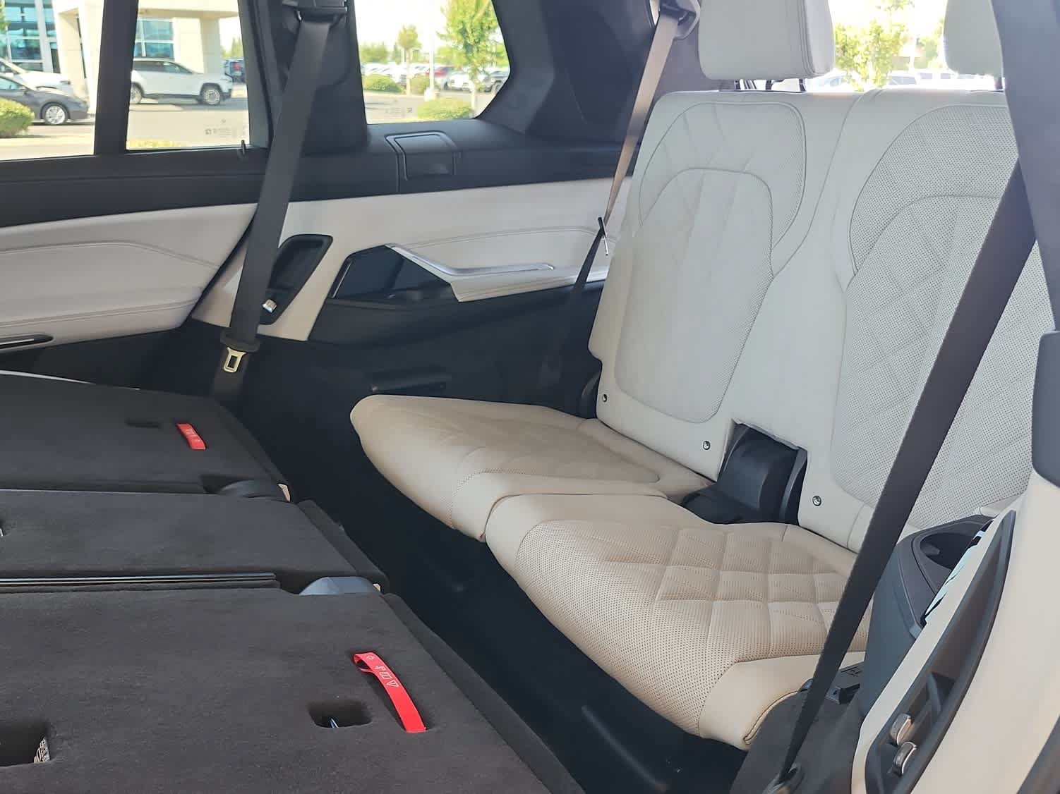 New 2027 BMW X7 xDrive40i w/ Executive Package AWD/4WD image 26