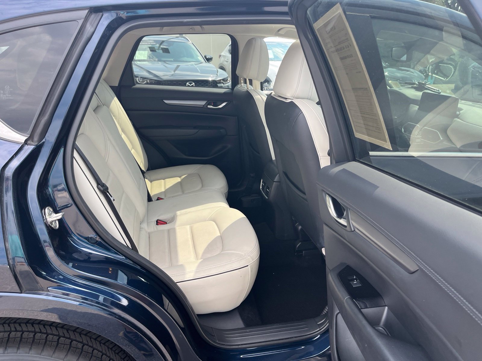 Certified 2025 MAZDA CX-5 AWD 2.5 S w/ Preferred Package image 33