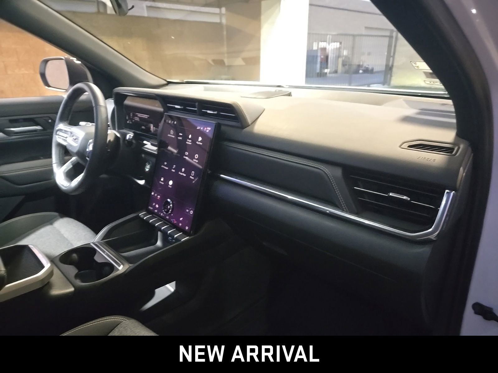 Used 2026 GMC Terrain Elevation w/ Black Edition image 3