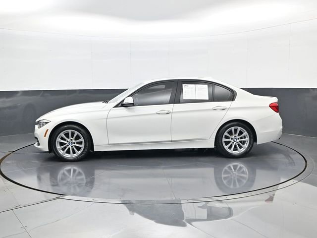 Used 2018 BMW 320i Sedan RWD image 8