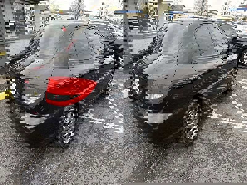 Used 2005 Kia Rio Sedan image 4