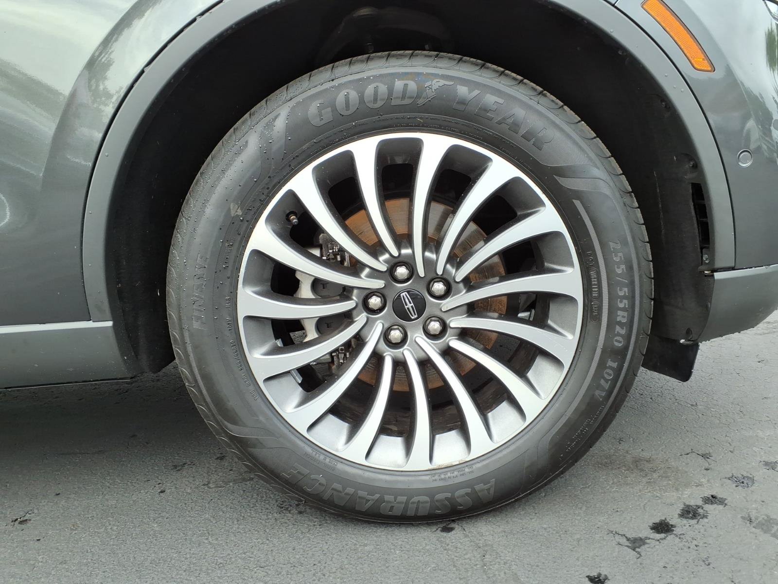 Used 2020 Lincoln Aviator Reserve w/ Equipment Group 201A AWD/4WD image 9