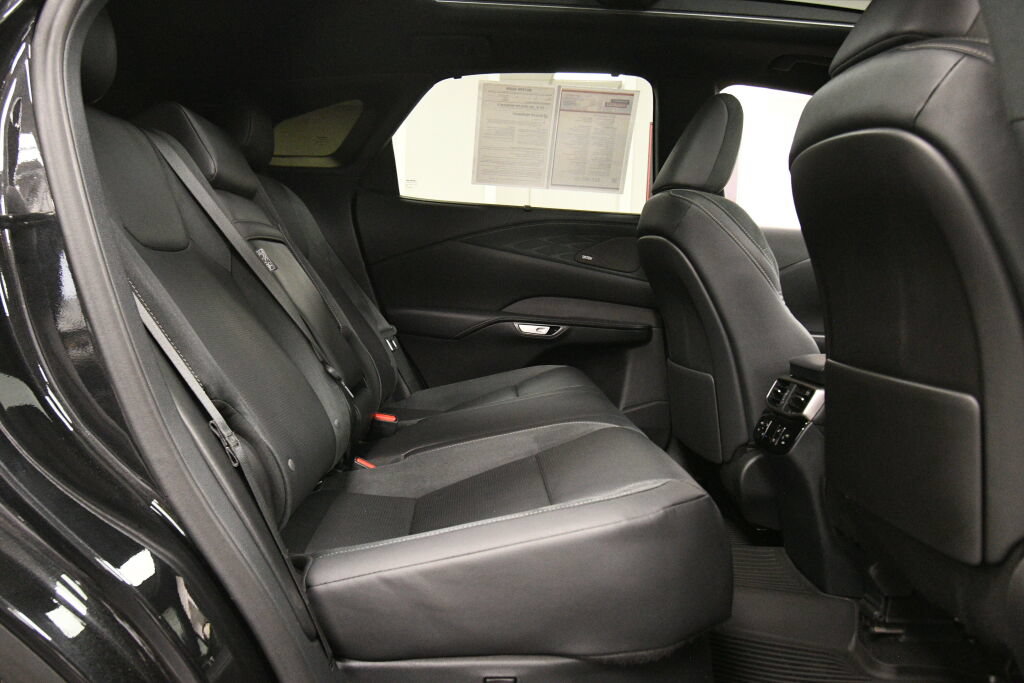 Used 2023 Lexus RX 350 AWD w/ Accessory Package image 26