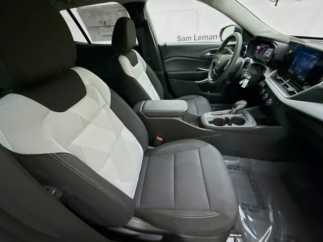 New 2026 Chevrolet Trax LS image 26