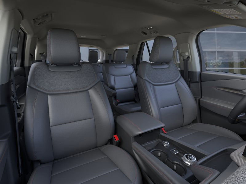 New 2026 Ford Explorer Active w/ Active Comfort Package image 10
