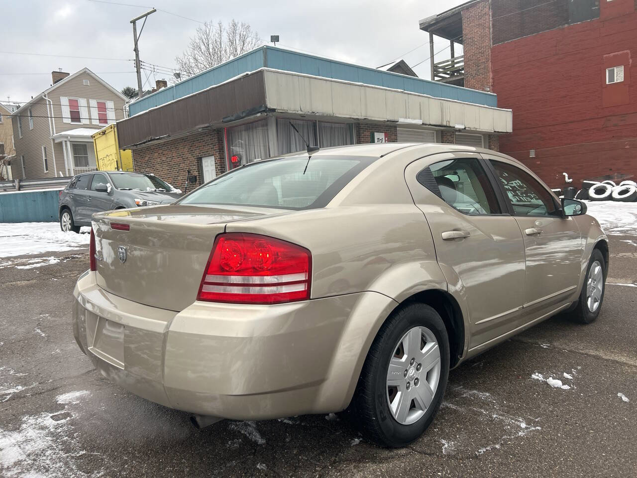 Used 2009 Dodge Avenger SE image 5