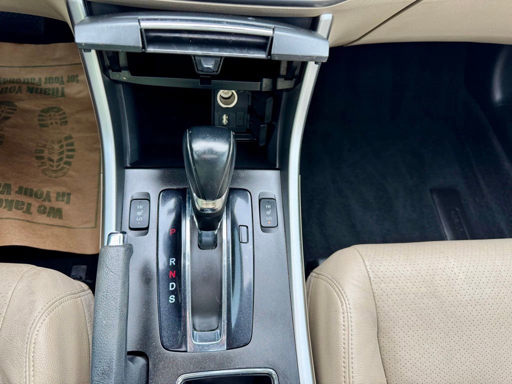 Used 2014 Honda Accord EX-L image 19
