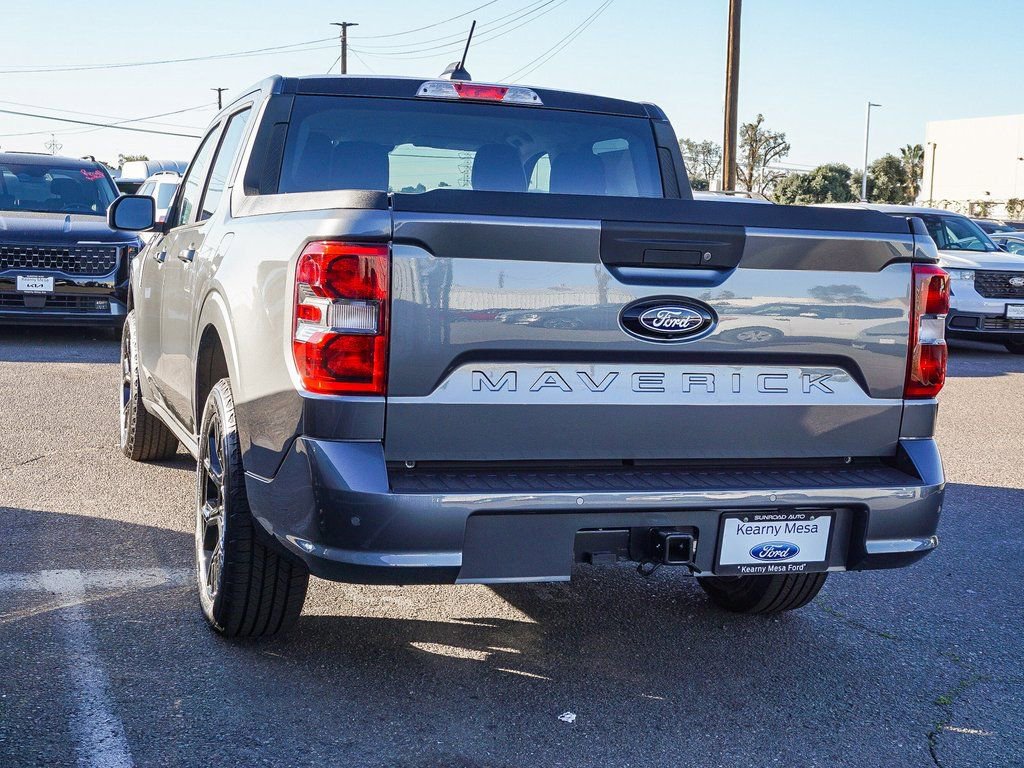 New 2026 Ford Maverick Lobo image 4