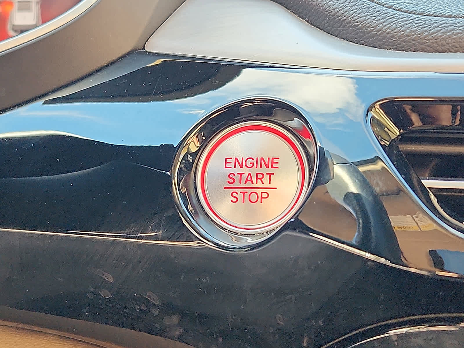 Used 2023 Acura MDX SH-AWD image 26