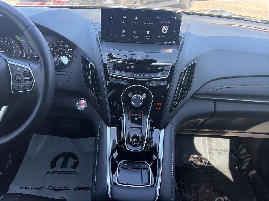 Used 2025 Acura RDX SH-AWD image 15