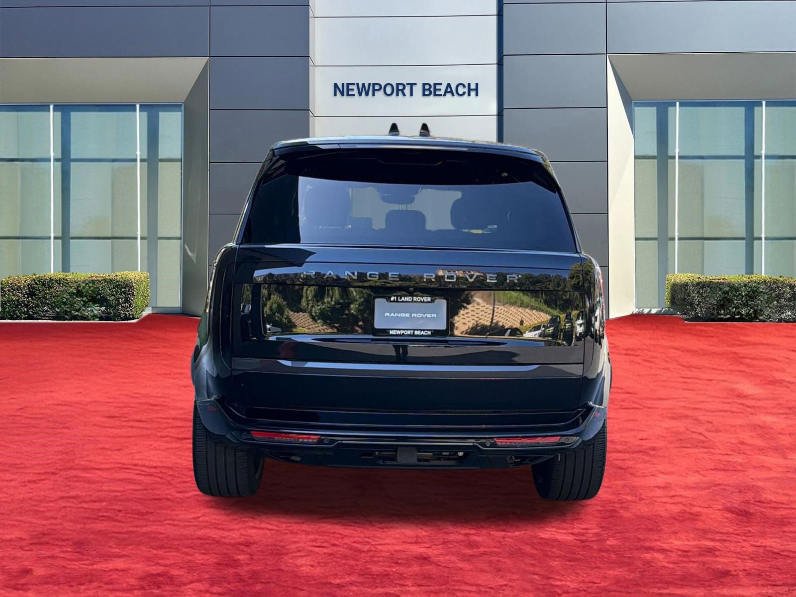 Used 2024 Land Rover Range Rover SE image 10