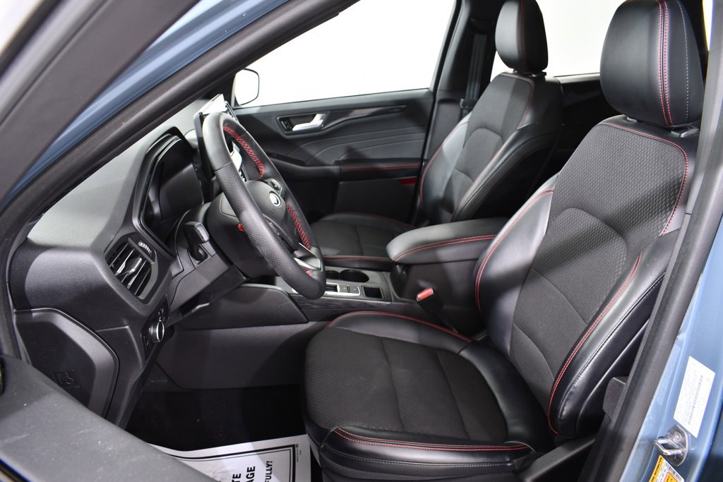 Used 2023 Ford Escape ST-Line w/ Tech Pack #1 image 6