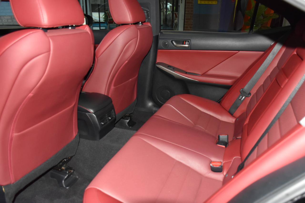 Used 2018 Lexus IS 350 AWD image 25