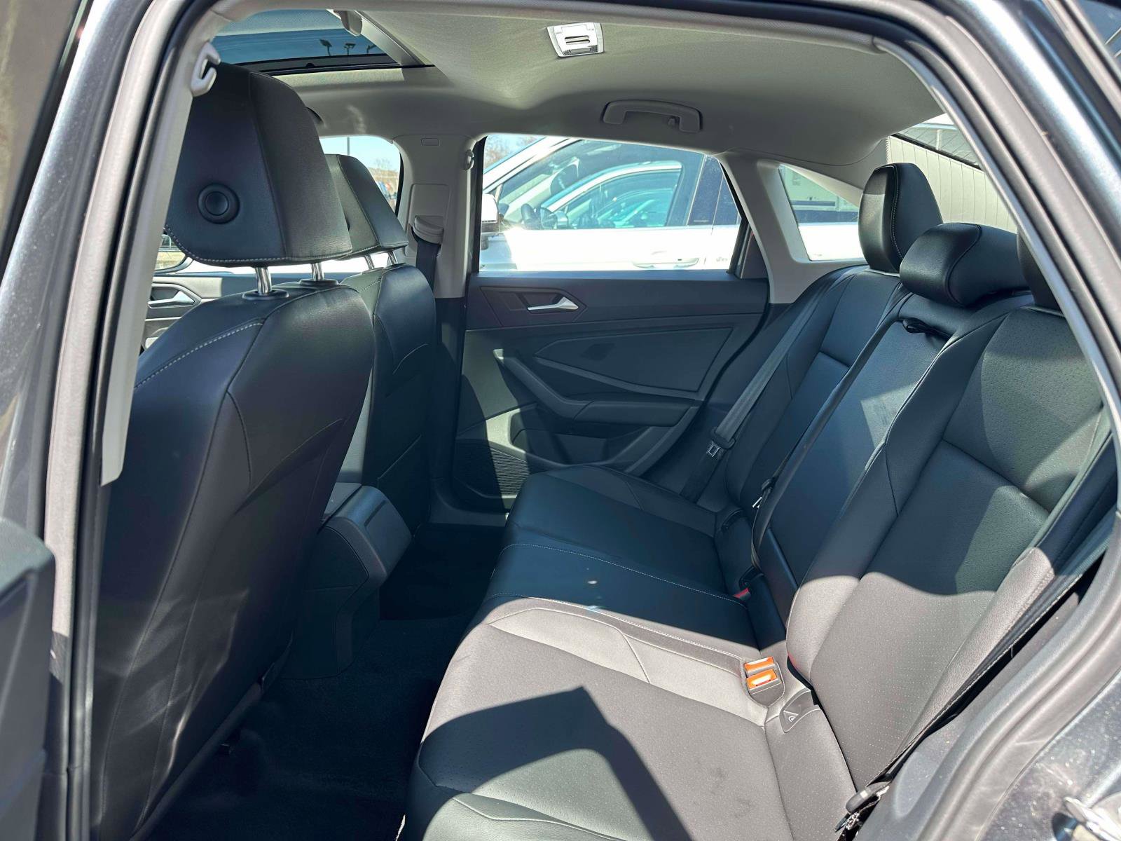 Used 2019 Volkswagen Jetta SEL image 9
