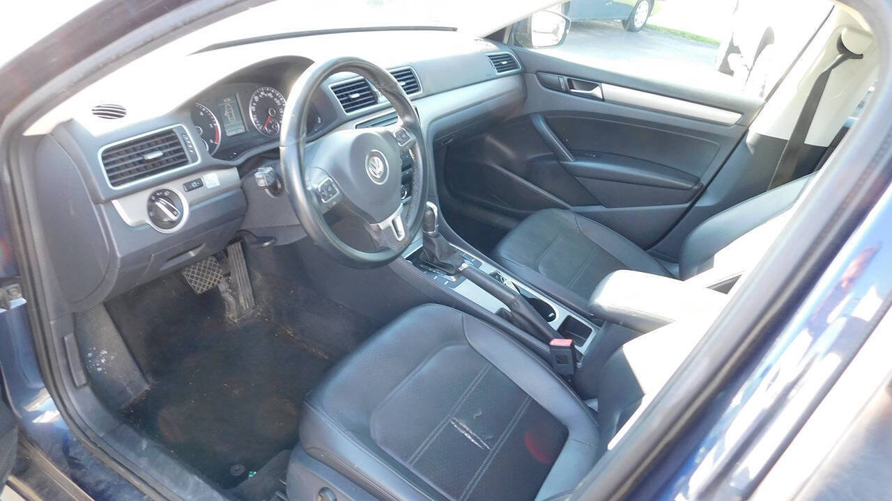 Used 2014 Volkswagen Passat TDI SE FWD image 35