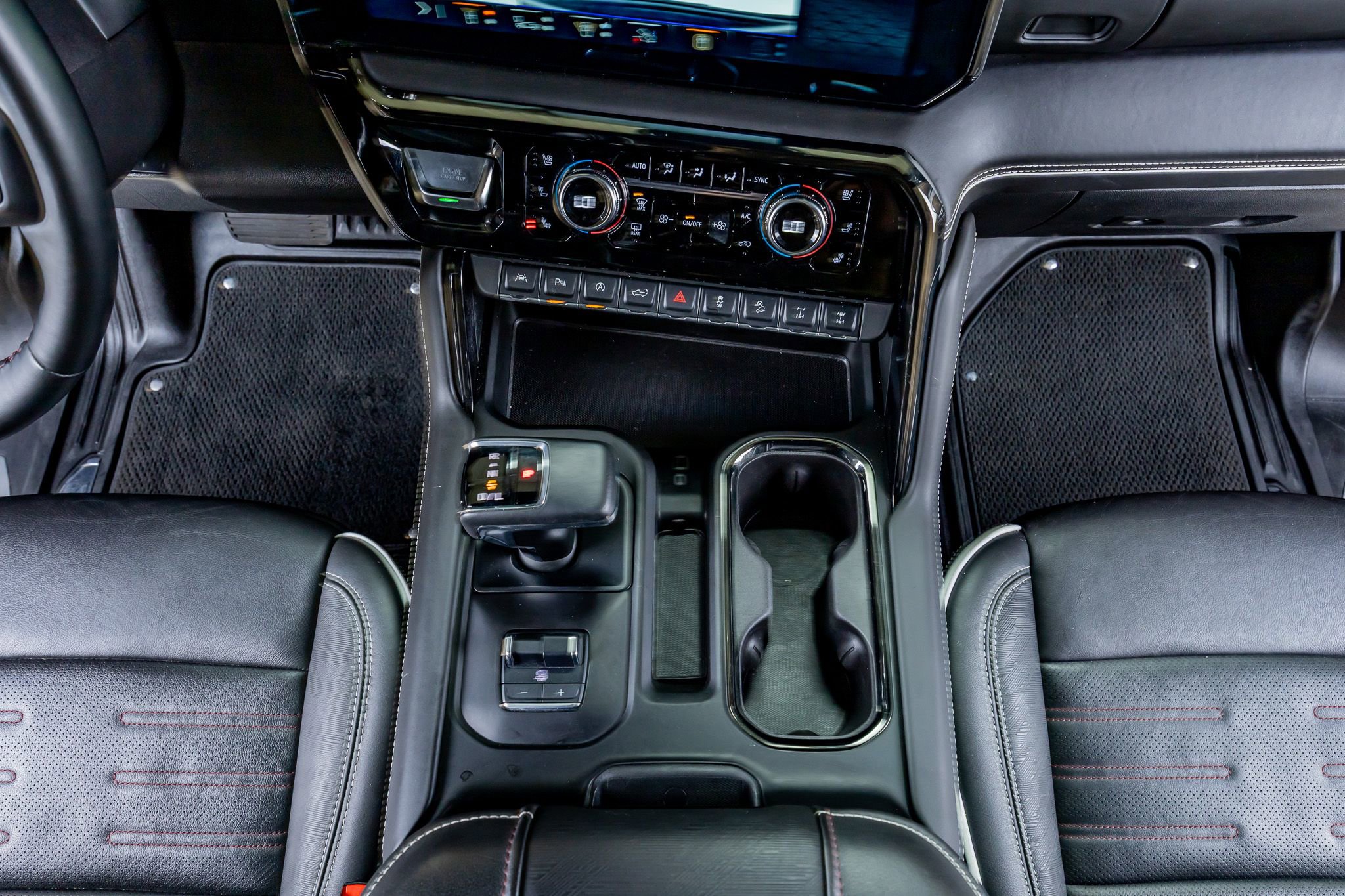 Used 2024 GMC Sierra 1500 AT4X image 27