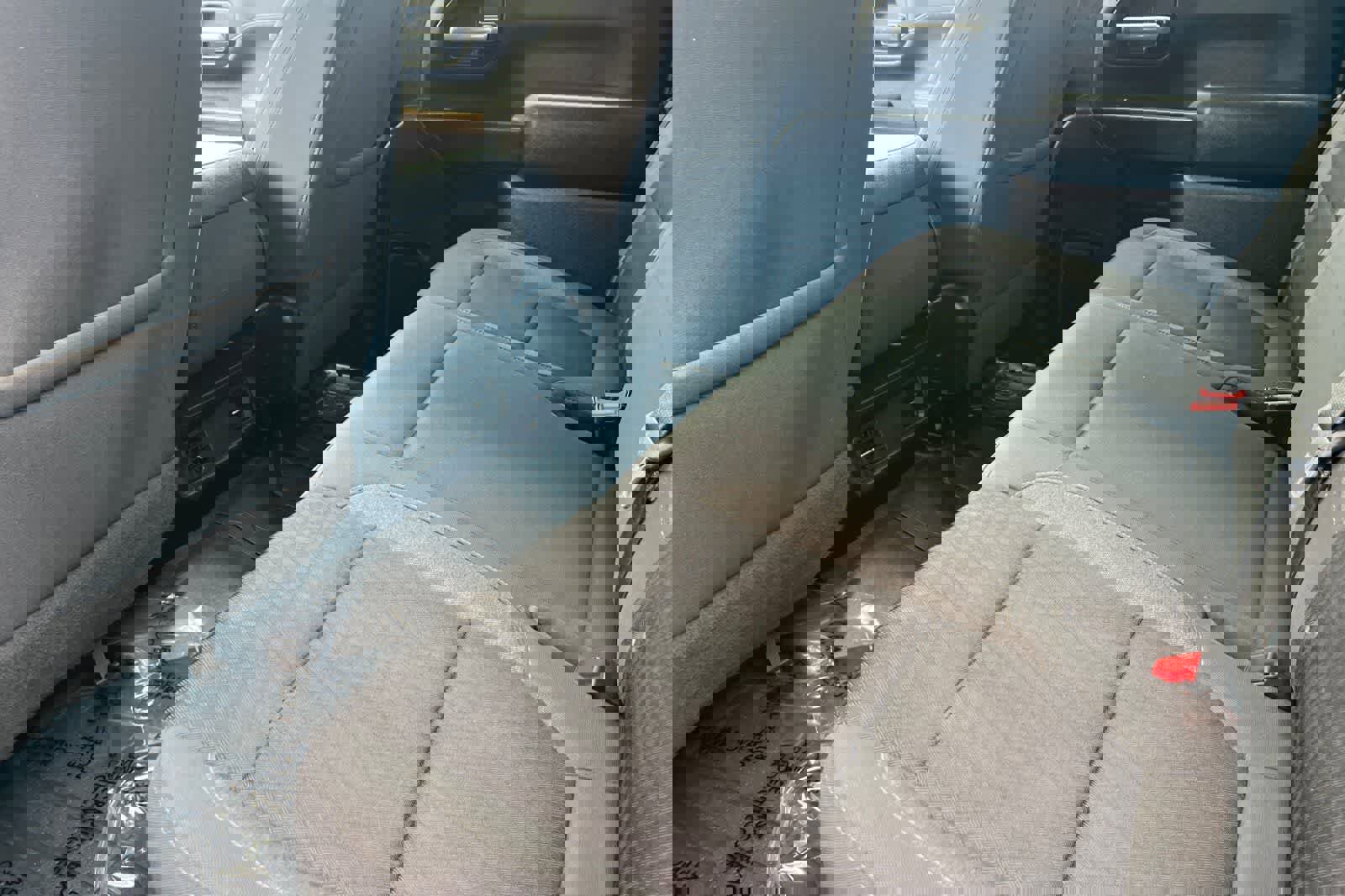 Used 2022 Chevrolet Silverado 2500 LT AWD/4WD image 5