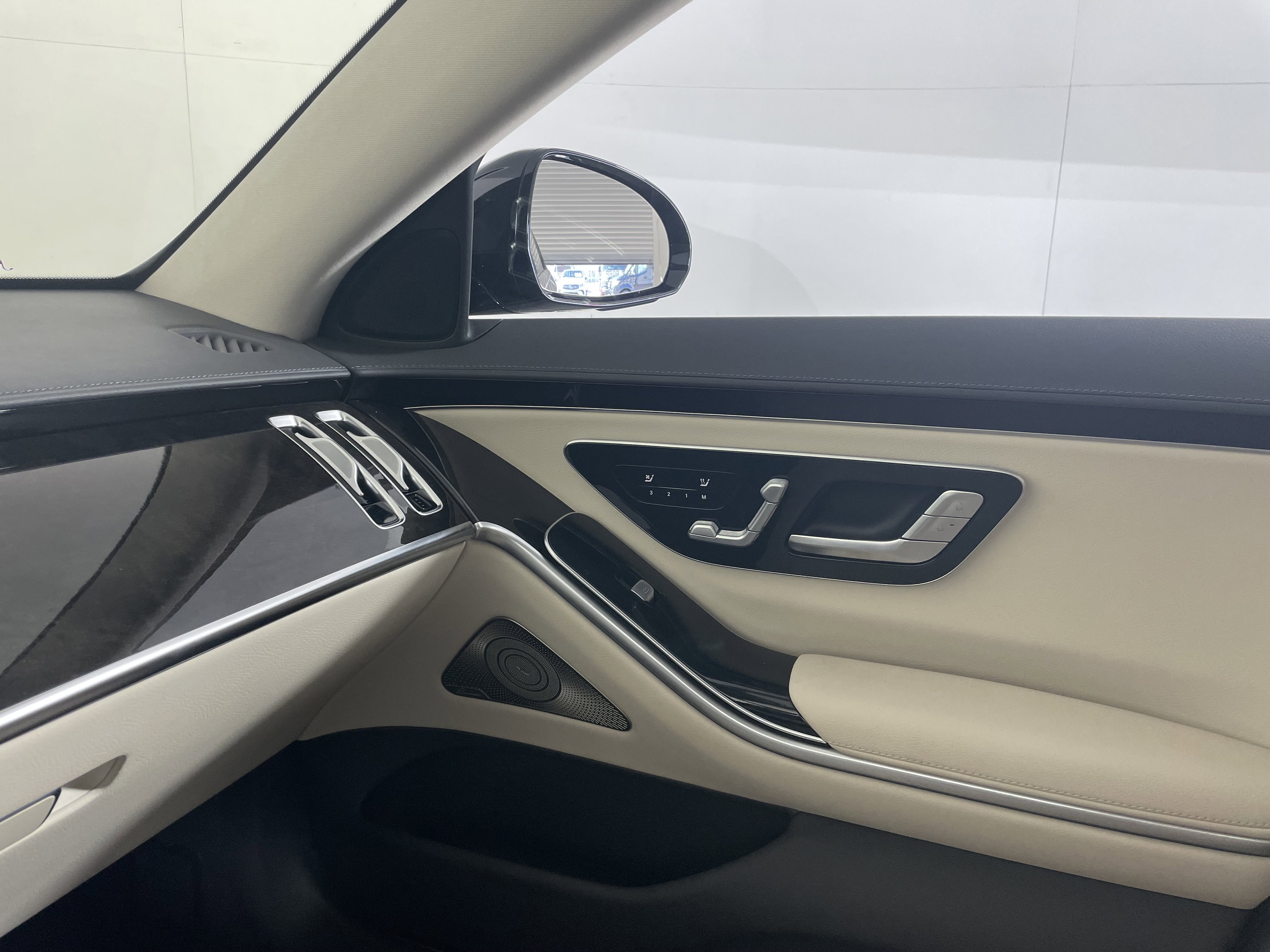 Certified 2023 Mercedes-Benz S 500 4MATIC image 12