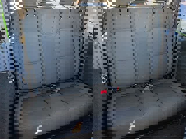 Used 2019 Jeep Wrangler Sport image 19