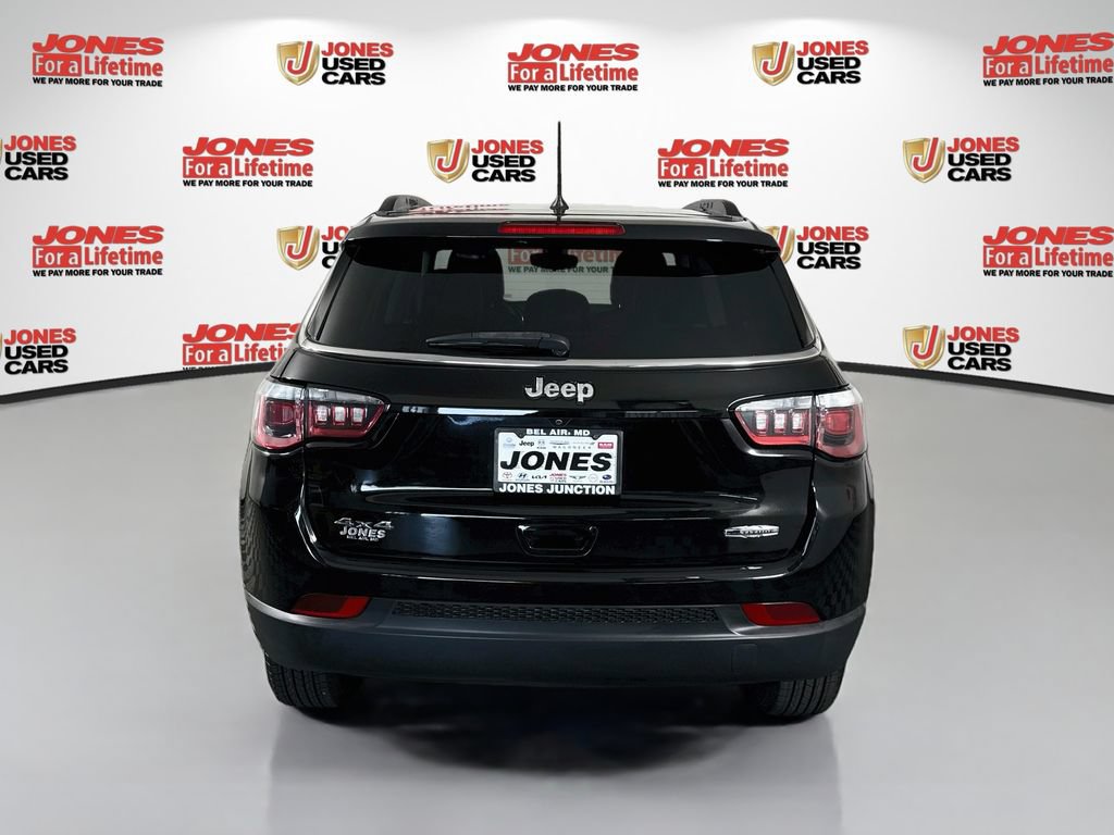 Used 2018 Jeep Compass Latitude AWD/4WD image 15