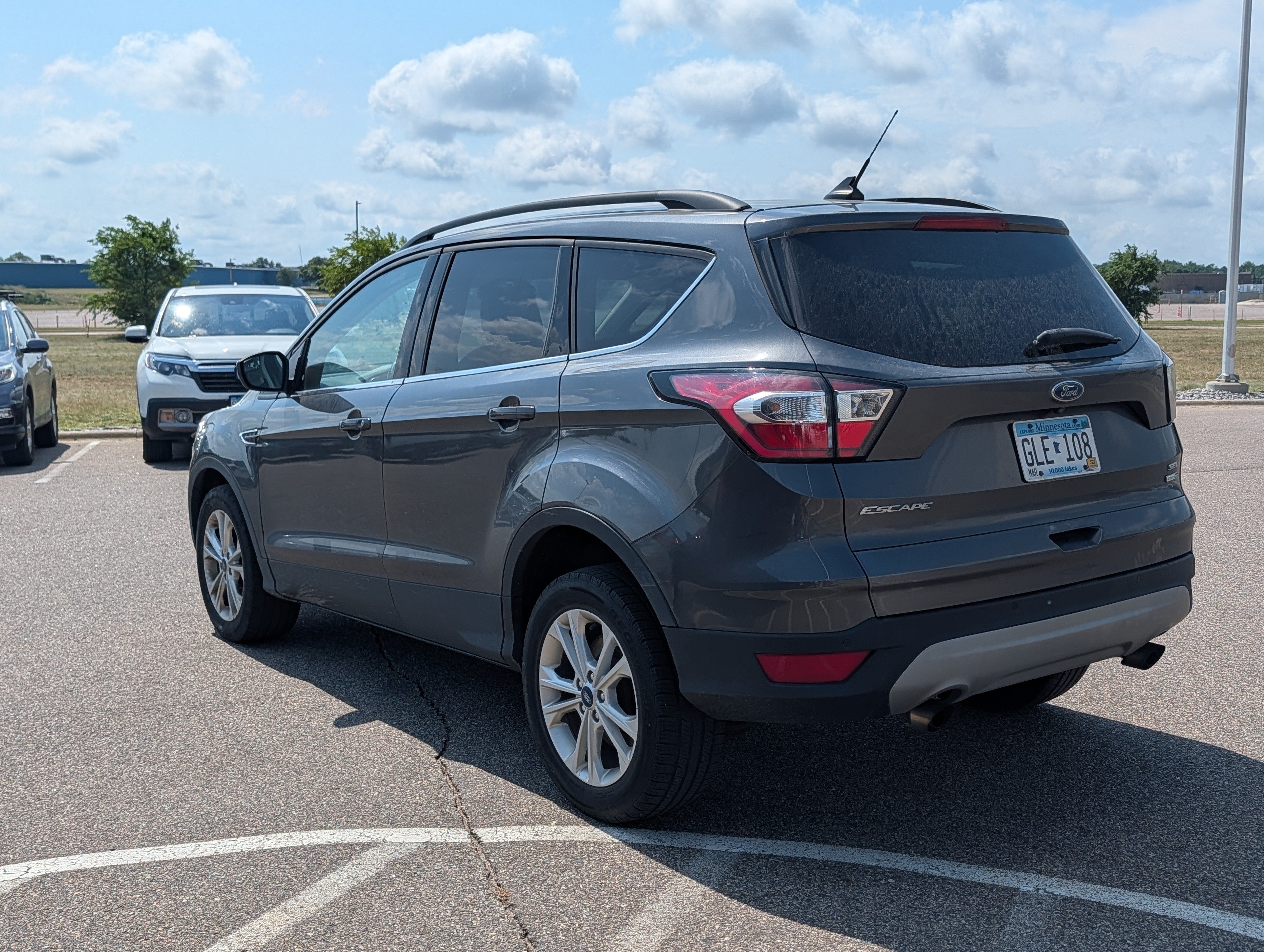 Used 2018 Ford Escape SEL AWD/4WD image 3