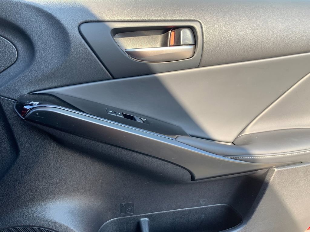 Used 2025 Lexus IS 350 F Sport w/ Navigation Package image 20