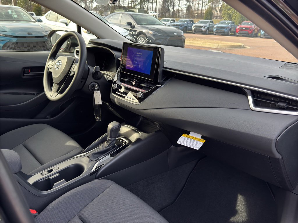 Used 2026 Toyota Corolla LE image 16