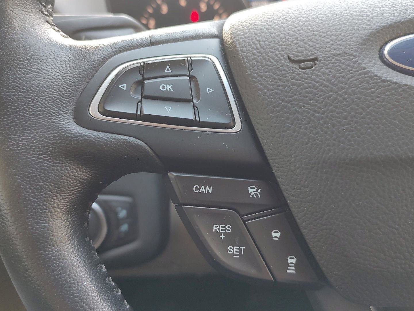 Used 2019 Ford Escape Titanium AWD/4WD image 14