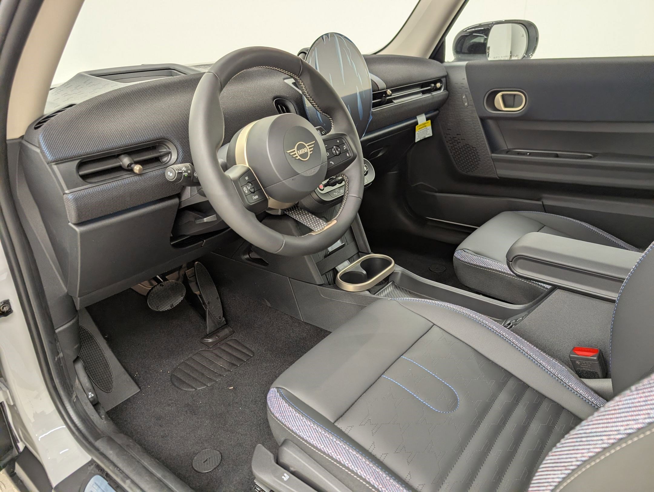 New 2026 MINI Cooper S image 4