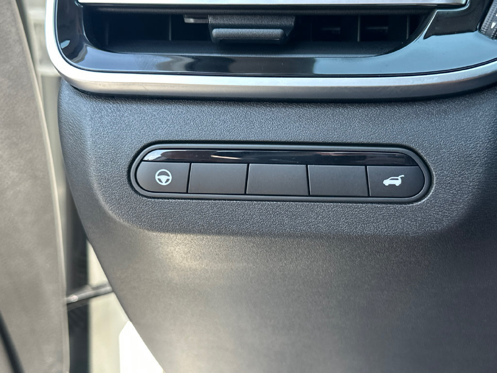 Certified 2025 INFINITI QX60 Luxe AWD/4WD image 31