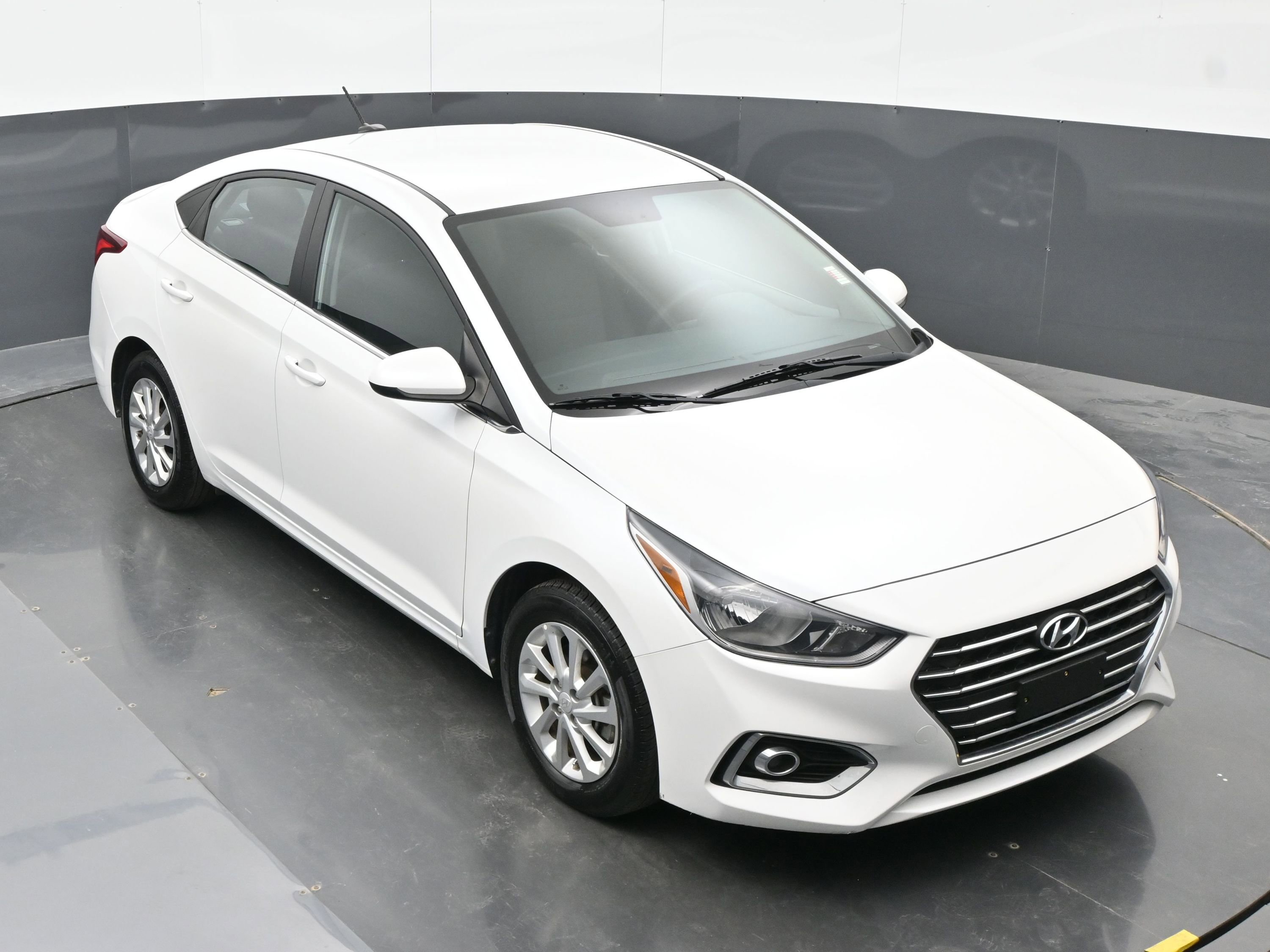 Used 2022 Hyundai Accent SEL w/ Cargo Package FWD image 34