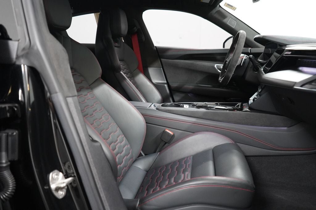 Used 2022 Audi RS e-tron GT w/ Year 1 Package AWD/4WD image 27