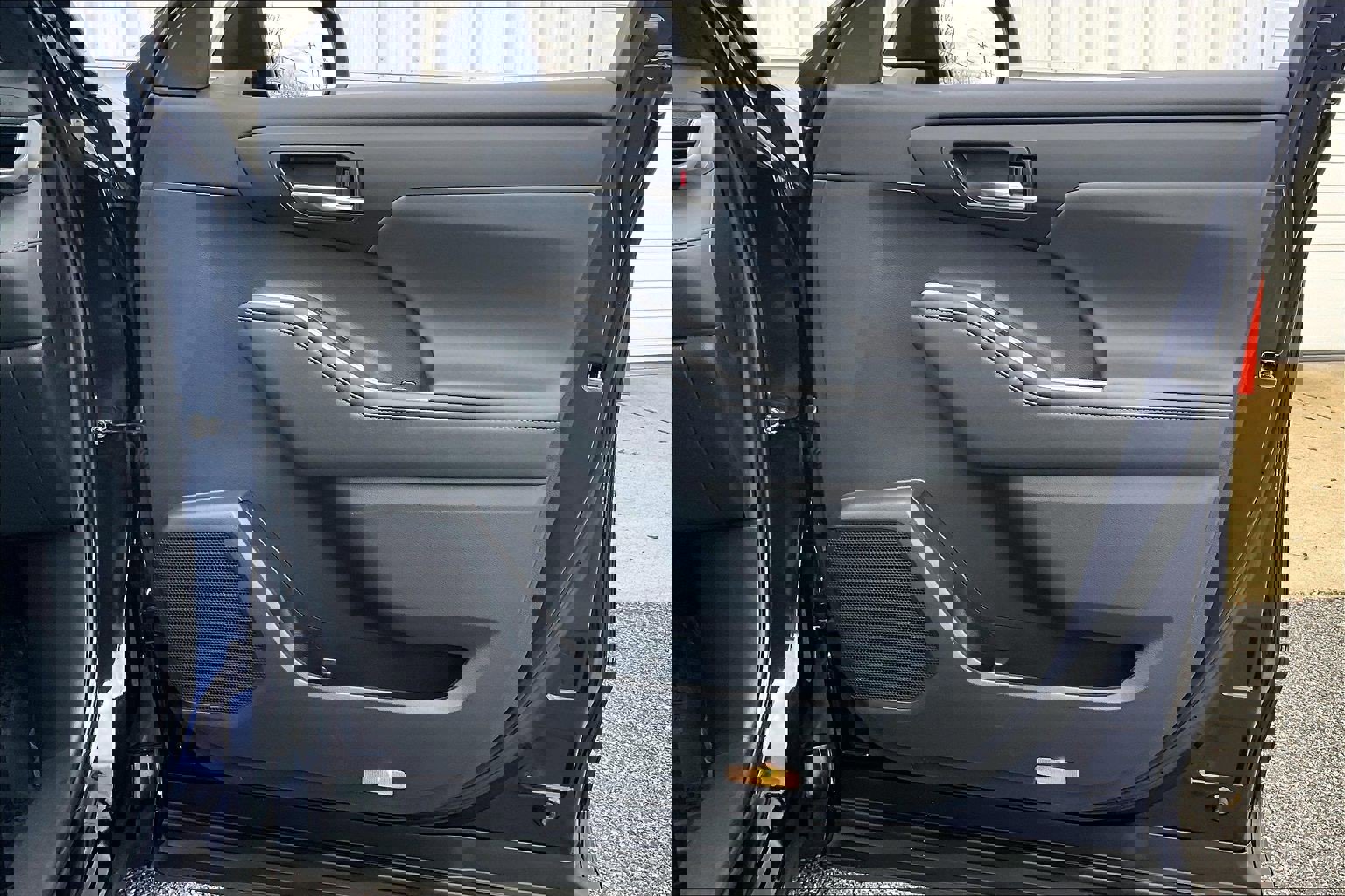 Used 2022 Toyota Highlander XSE image 29