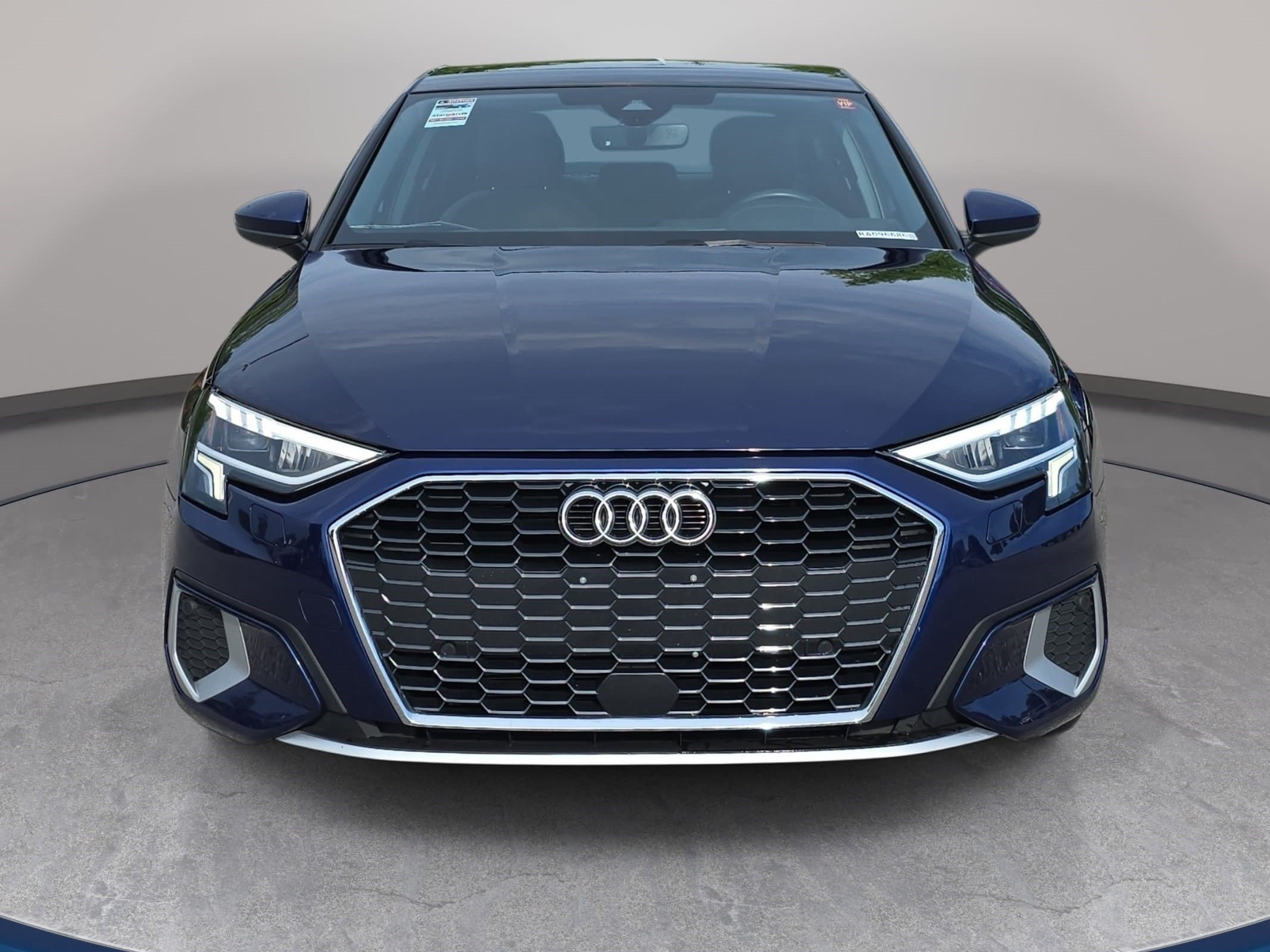 Used 2024 Audi A3 2.0T Premium FWD image 2
