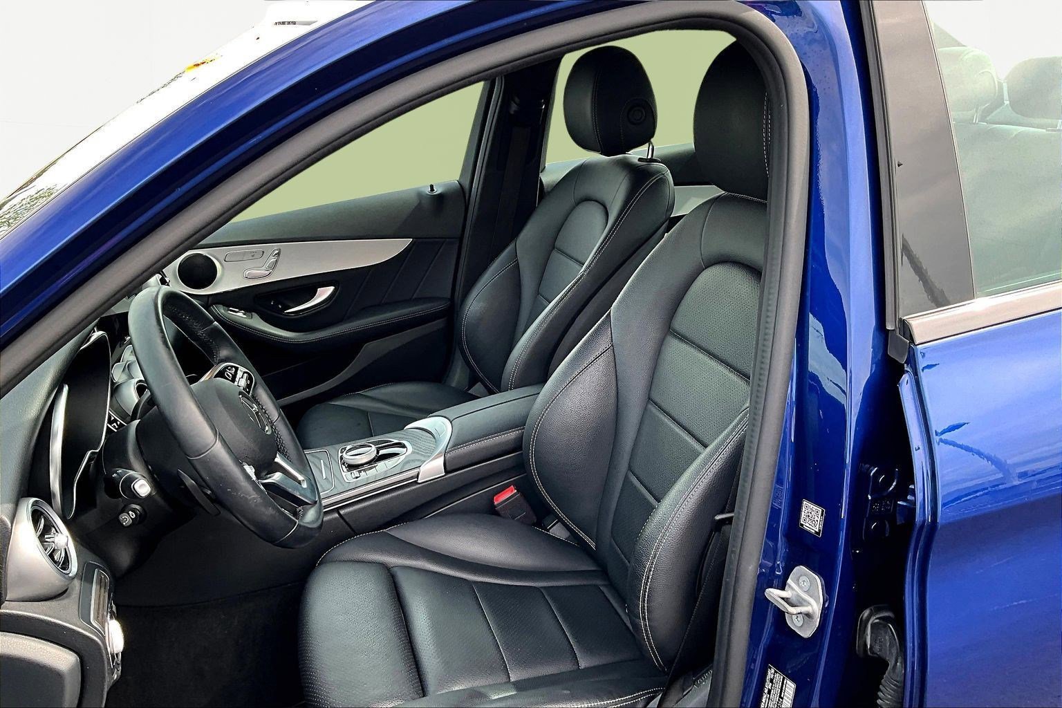 Used 2021 Mercedes-Benz C 300 4MATIC Sedan image 21