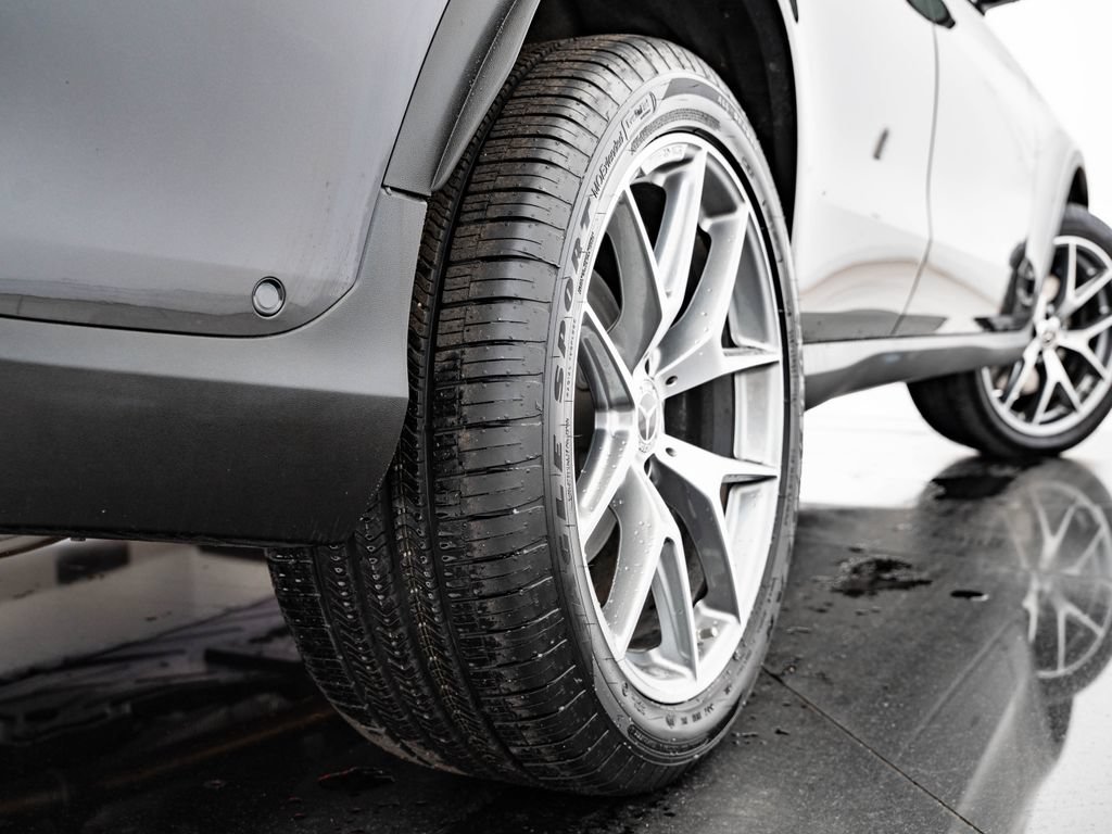 Certified 2022 Mercedes-Benz GLC 300 4MATIC image 50