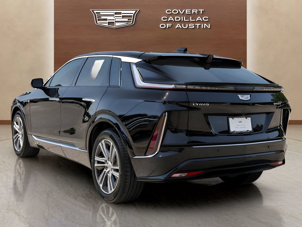 Certified 2024 Cadillac Lyriq Luxury AWD/4WD image 3